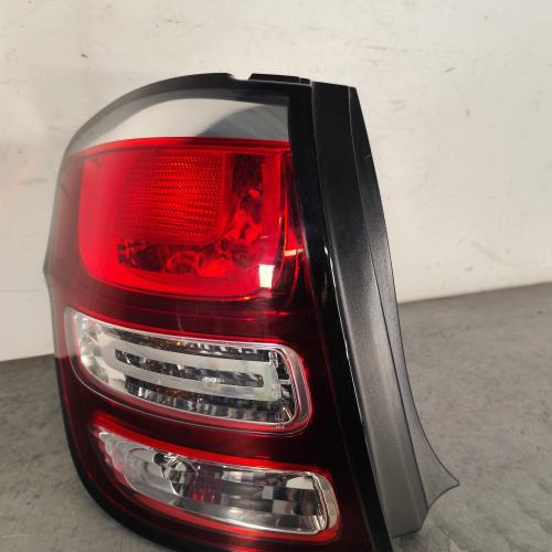 Feu arriere principal gauche (feux)