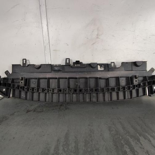 Absorbeur de pare choc avant