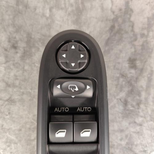 Interrupteur de leve vitre avant gauche