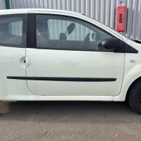 Vehicule-RENAULT-TWINGO%25202%2520PHASE%25202-2014-fc42cf25a730756b994f0b1f97023ec2c5f8fc85277b85b1ef9e3beeefb3d3f3_m.jpg