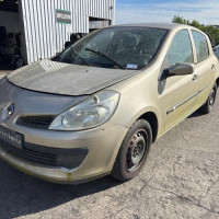Vehicle-RENAULT-CLIO%25203%2520PHASE%25201-2006-672b9d30dfd93cff5d1d5e5fb9696eafd4e71fa994fe6e190d266b8707c2ce84_m.jpg