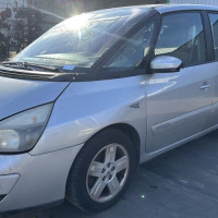 Vehicule-RENAULT-ESPACE%25204%2520PHASE%25201-2006-371d4b46c99b51a925e71cfa5b53f7b17758e646f1d1d4d0ae4ee81a7d54e4ef_m.jpg