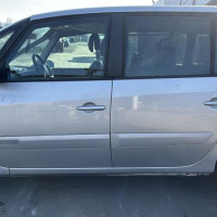 Vehicule-RENAULT-ESPACE%25204%2520PHASE%25201-2006-40cab0c3ffcd20eb336ff5cd724c102f14426d6c13873e88f9cb06f79c85260b_m.jpg