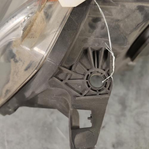 Optique avant principal droit (feux)(phare)