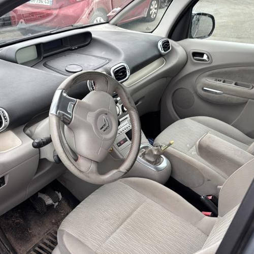 Vehicule-CITROEN-C3%2520PICASSO%2520PHASE%25201-2011-ccaf9906527b0fd6379458ed52532cd8680d28d061c00ed9ac1225b3b8cd9de0_m.jpg