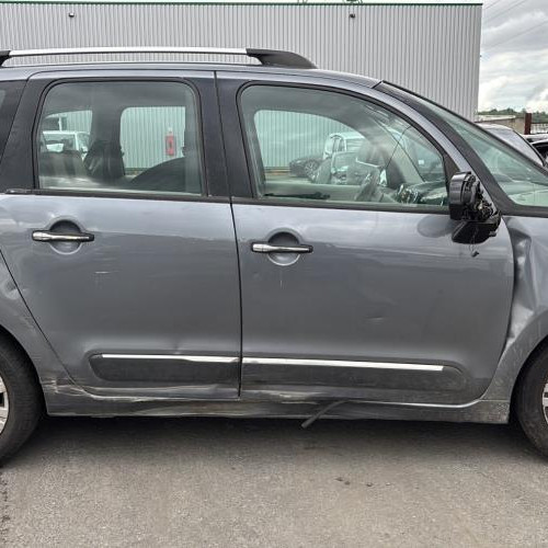 Vehicule-CITROEN-C3%2520PICASSO%2520PHASE%25201-2011-d7cb3026ebc9273736920b9bba5ad37d3c237094a90e10cbf0da1d87b5a8c53a_m.jpg