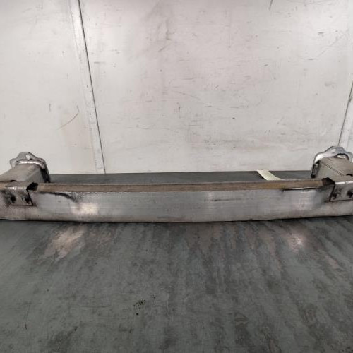 Renfort pare choc avant (traverse)