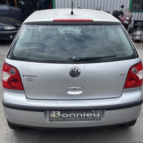 Vehicule-VOLKSWAGEN-POLO%25204%2520PHASE%25201-2004-47752c3ef50202d043427987cf2b6f33eed041af795627749fe79207e0483d12_m.jpg
