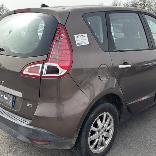 Vehicule-RENAULT-SCENIC%25203%2520PHASE%25201-2010-e6e1bc375ddcef5521b9b81245589676240d5434fd2b7bb1be2ba3c5fd656426_m.jpg