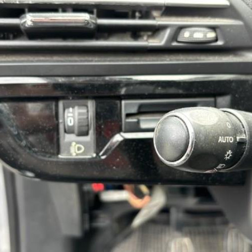 Vehicule-CITROEN-C4-GRAND-PICASSO-2-PHASE-1-2013-55d91491df671262d2bd039d4f5d624315d550ce251100e6cec92e5313dd7a45_mtn.jpg