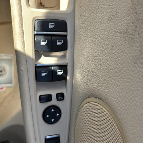 Vehicule-BMW-X5%2520F15-2015-40d728f3396227386c5ef219403fc3a63a2659b8dc5168553b334ef272effe25_m.jpg