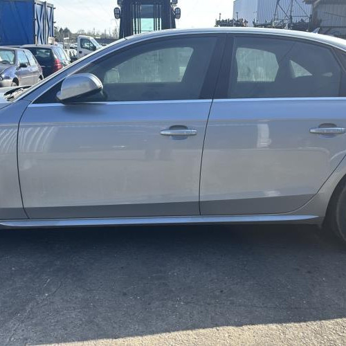 Vehicule-AUDI-A4%25203%2520PHASE%25201-2011-686d2a2ece4fb095c7856aaad703c4b9c45a607dc7ff94042824a4e54346f36c_m.jpg