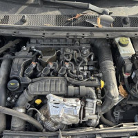 Vehicule-PEUGEOT-308-2-PHASE-1-1-2-2015-4a2c87f527c4830260b81073f0e6bf8e91e5187093d560c873ebe4ff0e46cf87_m.jpg