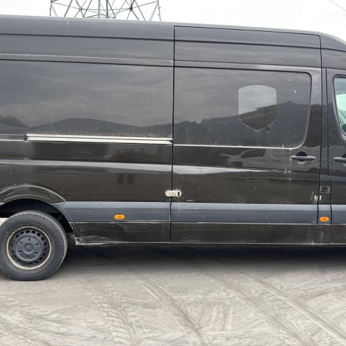 Vehicule-VOLKSWAGEN-CRAFTER%25201%2520PHASE%25202-2017-3433197d74332a8dc781f483548644cd3f489947951251e7e81805448882f788_m.jpg