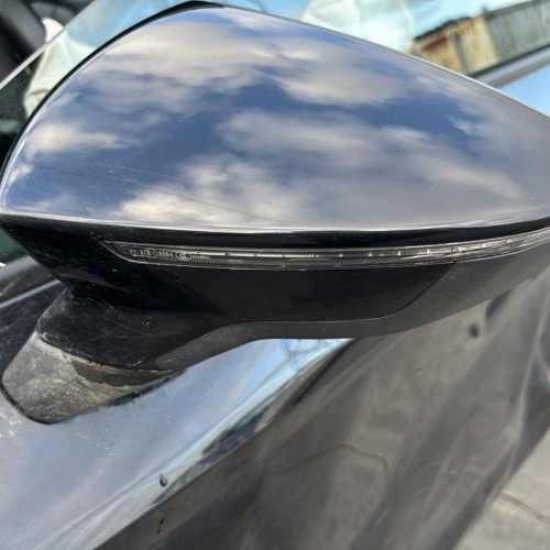 Vehicule-SEAT-LEON%25203%2520SC%2520PHASE%25201%2520COUPE-2015-c115d5b300e588b4d732039be77445972445eede1481979ae80ab500009a874b_m.jpg
