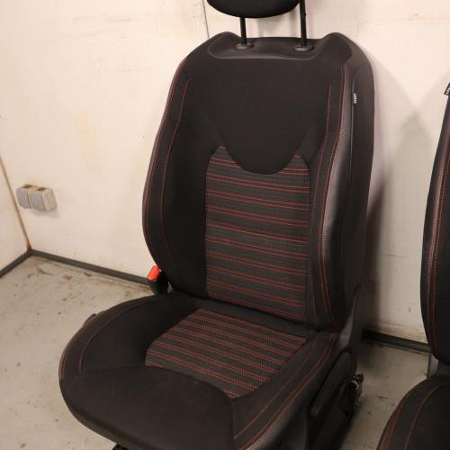 126861803-aeb530ed-7272-408c-94ad-92fe7e562d89-Piece-126861803-Banquette-arriere-883057789R-RENAULT-CLIO-4-PHASE-2-16i-16V-TURBO-RS-TROPHY-5dd2cf039d9cc68f8b3fbffdbb346146972705244ed2bc87e8b2447f65dc0543_m.JPG