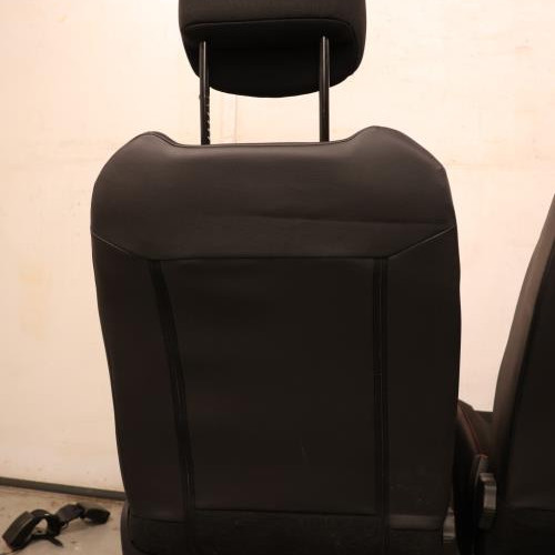 126861803-c5ecca1a-8e50-4503-b081-1399ac42271c-Piece-126861803-Banquette-arriere-883057789R-RENAULT-CLIO-4-PHASE-2-16i-16V-TURBO-RS-TROPHY-27152ceb72859414fa0b032999692bf384ce64f2d2c5662b62e88c97bf752998_m.JPG