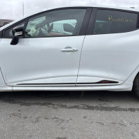 Vehicule-RENAULT-CLIO%25204%2520PHASE%25202-2025-a3836e1dca6b9c3eaf43dda96b4138563994e56398a1ad93e96ec3c7b306a37b_m.jpg