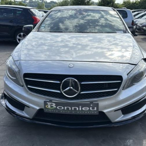 Vehicule-MERCEDES-CLASSE%2520A%2520176%2520PHASE%25201-2012-8cd9a683f0c7bde7924b1e7c8ce325c8b5ff2063db8b1f38c4f4dc3ae414208b_m.jpg