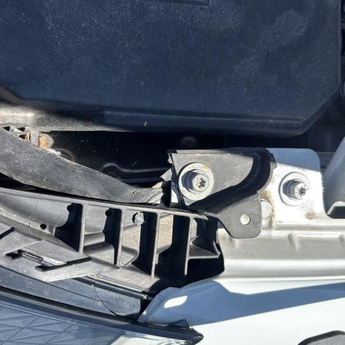 Vehicule-RENAULT-CLIO%25205-2020-13741888fe81aa1f5e33e4e13c21458e67cd475f1d6722b5dd64a98534d16c64_m.jpg