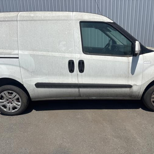 15870224-28e5de635b0839ae0ddd0e64ec07cf404012b9634d34261d0e808097429bc1b3_m.jpg