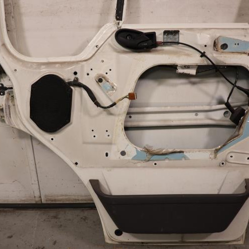 128524075-9c792eb5-252f-4ef1-88d4-2ddd16bea9a2-Piece-128524075-Porte-avant-droit-4703952-FORD-TRANSIT-3-24-TD-16V-TURBO-b30e1a5fcb345008fd523756dc7b2f454144ac80e722b332a2cbf80c2e72a459_m.JPG