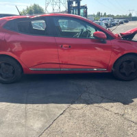 Vehicle-RENAULT-CLIO%25205%2520PHASE%25201-2020-3c43cc33aace9a1367aebe362f592cdb44a6fcebf6e65137d41d2ff2810f3781_m.jpg