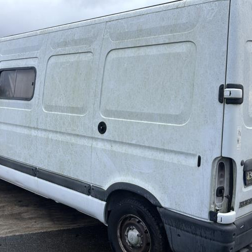 Vehicule-RENAULT-MASTER%25202%2520PHASE%25201-2000-661965ce0a90726d60a1d86a6f2c2deb211a4a782d286a94faf041d93119414a_m.jpg