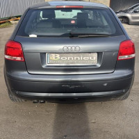 Vehicule-AUDI-A3%25202%2520PHASE%25201-2007-fe27fce4bf055a9d4f6d747b7c8afaeab9c0449c2df3ae87924167d9e9ca4d02_m.jpg
