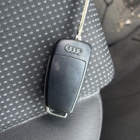 Vehicule-AUDI-A3%25202%2520PHASE%25201-2007-64c6817612031308f983ef8fd2d0fff6ba8d86856b5206404de194f8f15f30d6_m.jpg