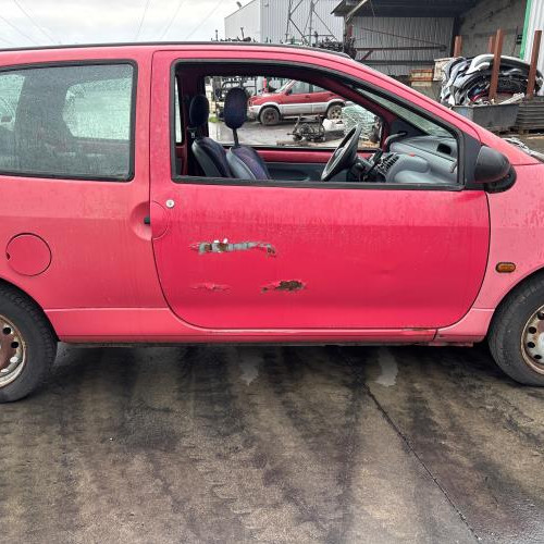 Vehicle-RENAULT-TWINGO%25201%2520PHASE%25201-1995-fe164af859b42eecb74a588ec583565c42a9de05888e4d48e2332095947fecaf_m.jpg