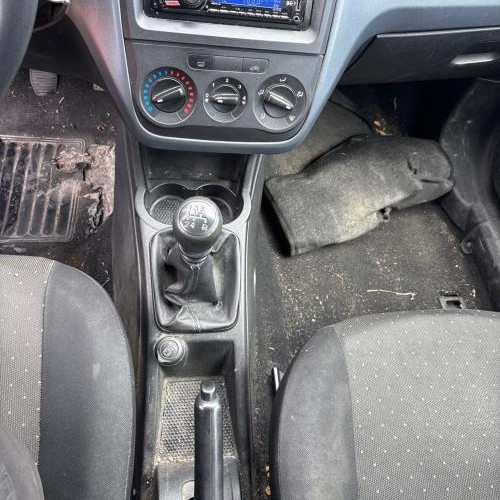 15811365-b00f3a18faa66e318d092ee568cd9b3100a371f6e39aee95b604a70ece19a2f0_m.jpg