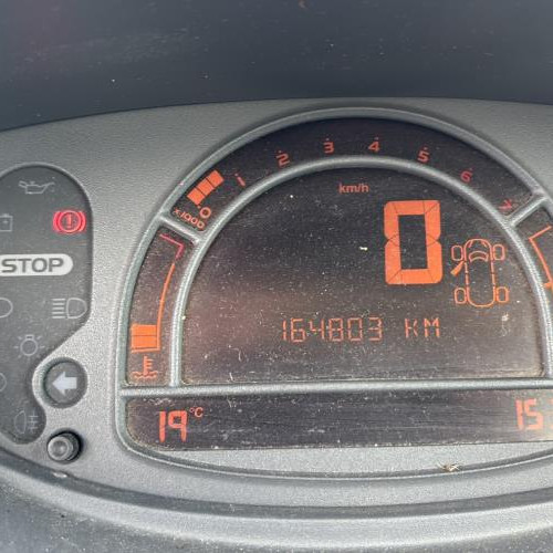 Vehicule-RENAULT-GRAND%2520MODUS%2520PHASE%25202-2010-a5c2a4d9992e1b41d26b52cabc82e7803cf116050b4ae4535e8607120c2de124_m.jpg