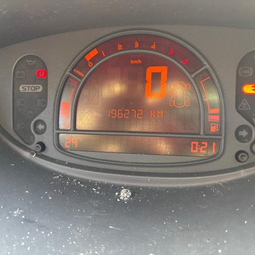 Vehicle-RENAULT-MODUS%2520PHASE%25201-2005-f9b80d570aa96f923904297d2fdd512d9ced9b4a49ef9384f70013704b58b1a9_m.jpg