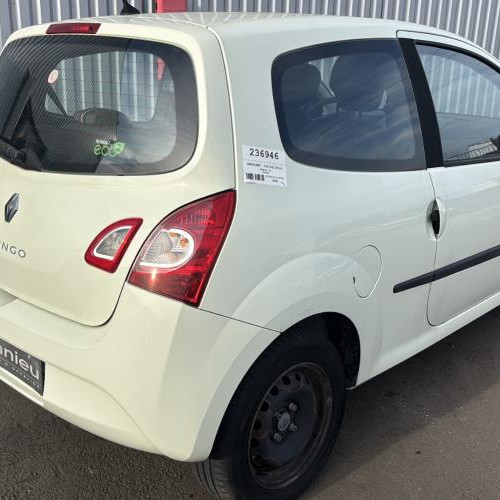 Vehicule-RENAULT-TWINGO%25202%2520PHASE%25202-2014-d2a6b29130eafee4301802b97d10bd474130ff70a60a7018265d7ee526254552_m.jpg