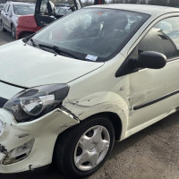 Vehicule-RENAULT-TWINGO%25202%2520PHASE%25202-2014-b73ad8d12f15d07a409324b0560f2507987322606df29fd3ad8ed5eb0e882f09_m.jpg