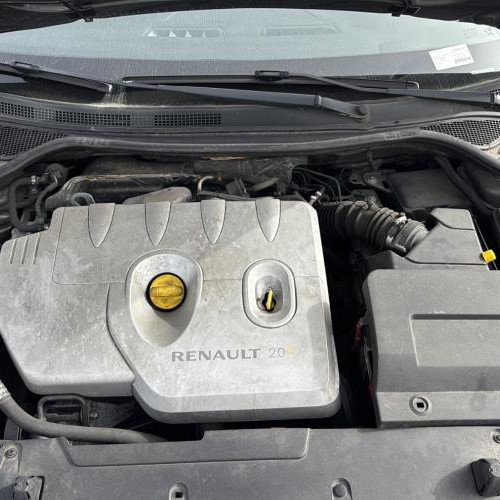 Vehicule-RENAULT-LAGUNA%25203%2520PHASE%25201-2009-62d2a913382e259605681f463150025e9341419eac0ae4135dc30e8e6e4d784f_m.jpg