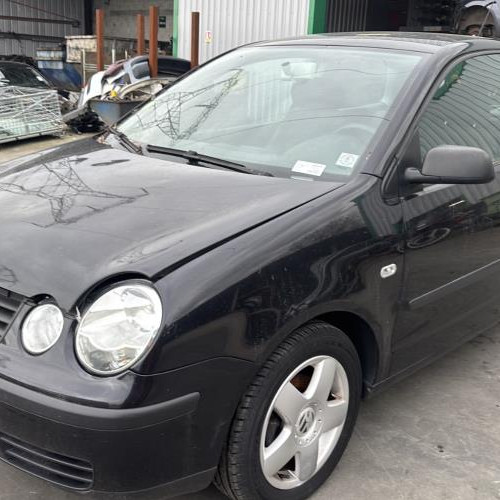 Vehicule-VOLKSWAGEN-POLO%25204%2520PHASE%25201-2004-68a2b6b0f254d7a123792d3d63c171dda5caaa2c03884d3ea41a18a1d6e791db_m.jpg
