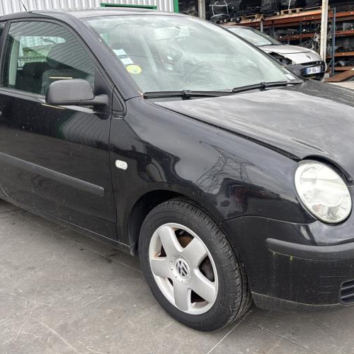 Vehicule-VOLKSWAGEN-POLO%25204%2520PHASE%25201-2004-8994f82473672dc5a28f34da769ca7f0ea51e415bb206dd3b79e422d650d8204_m.jpg