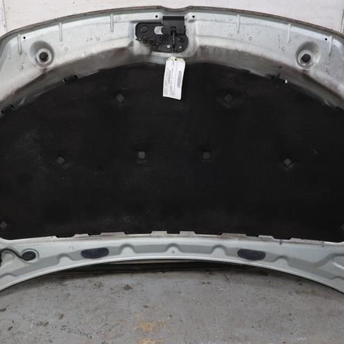 129993922-49b8d920-9183-40bd-aaf9-3ca04abfe67b-Piece-129993922-Capot-5M0823031F-VOLKSWAGEN-GOLF-PLUS-PHASE-1-19-TDI-8V-TURBO-42484912d379fcae2558949dde7ee5327db14ec89bc5599a7ff027117c7d53fc_m.JPG