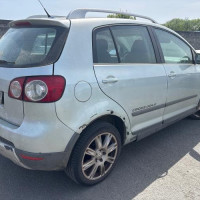 Vehicle-VOLKSWAGEN-GOLF%25205-2007-69978701fe1c3923f636b6798920b8a275d1a2ae292431fb3bb8663e852243a4_m.jpg