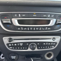 Vehicule-RENAULT-MEGANE%25203%2520PHASE%25201%2520COUPE-2011-5c429c8333e5902a583344f6e5a18589249f7c2a4c1b262181973fec41b5a8af_m.jpg