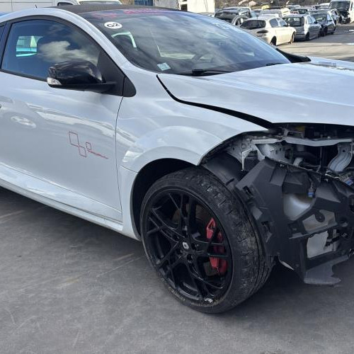 Vehicule-RENAULT-MEGANE%25203%2520PHASE%25201%2520COUPE-2011-e7f8c5f2a2a0806215d054c6d65ebbd13622b04684321b481cd83884d34642ac_m.jpg