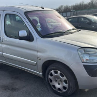 Vehicule-PEUGEOT-PARTNER%25201%2520PHASE%25202-2005-a6b8ed772c89eef02b074456817feff6592964df6b6a432824084880f6407846_m.jpg