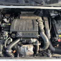 Vehicule-PEUGEOT-PARTNER%25201%2520PHASE%25202-2005-d81630885b479893f675ffe3240963b7fd5df198d1edba7cbd6b9cb716400f22_m.jpg