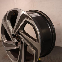 130472223-df754096-0e65-45cd-b8a9-c3e1106db3a2-Piece-130472223-Jante-96702922VV-CITROEN-DS5-PHASE-2-20-BLUE-HDI-16V-TURBO-591b002cb9dd7245903af1b1bea530165a3b2a9e114dd34f687c4bf4fd461502_m.JPG