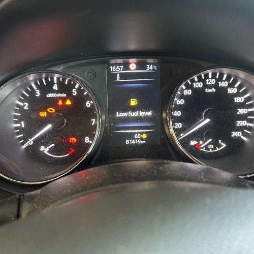 16244229-2b673bd7f1feb94aa4f9b00353d8befe5b2de17fa6db9382ea2dfe02fa0ec87a_m.jpg