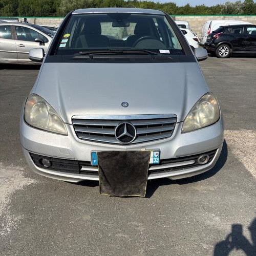 16016758-c529c0725e01d4f558df781dd07ef9ee475805200f985068d712d004915a358e_m.jpg