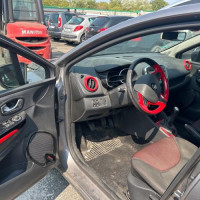 16199555-c5f162e60e7728cfc8dc92b997c484d1c37bd420171086e978828d7bd0a03039_m.jpg