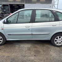 Vehicle-RENAULT-SCENIC%25201%2520PHASE%25202-2002-105f6d6804e6c16643424eb041176b3d87db18beb42cfd7a1ef191d29eb32dfa_m.jpg